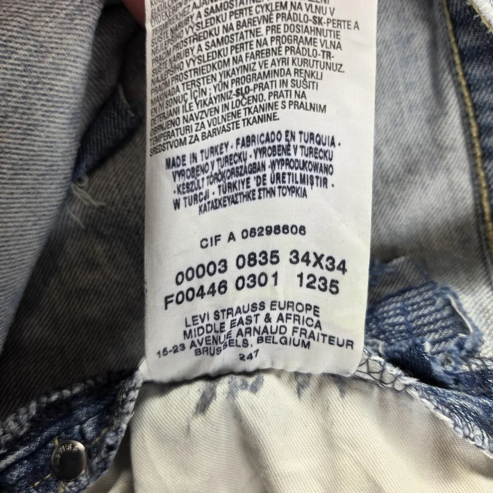 Vintage Levis Engineered Jeans Mens Blue Twisted Thrashed Button Fly Fits 32x32